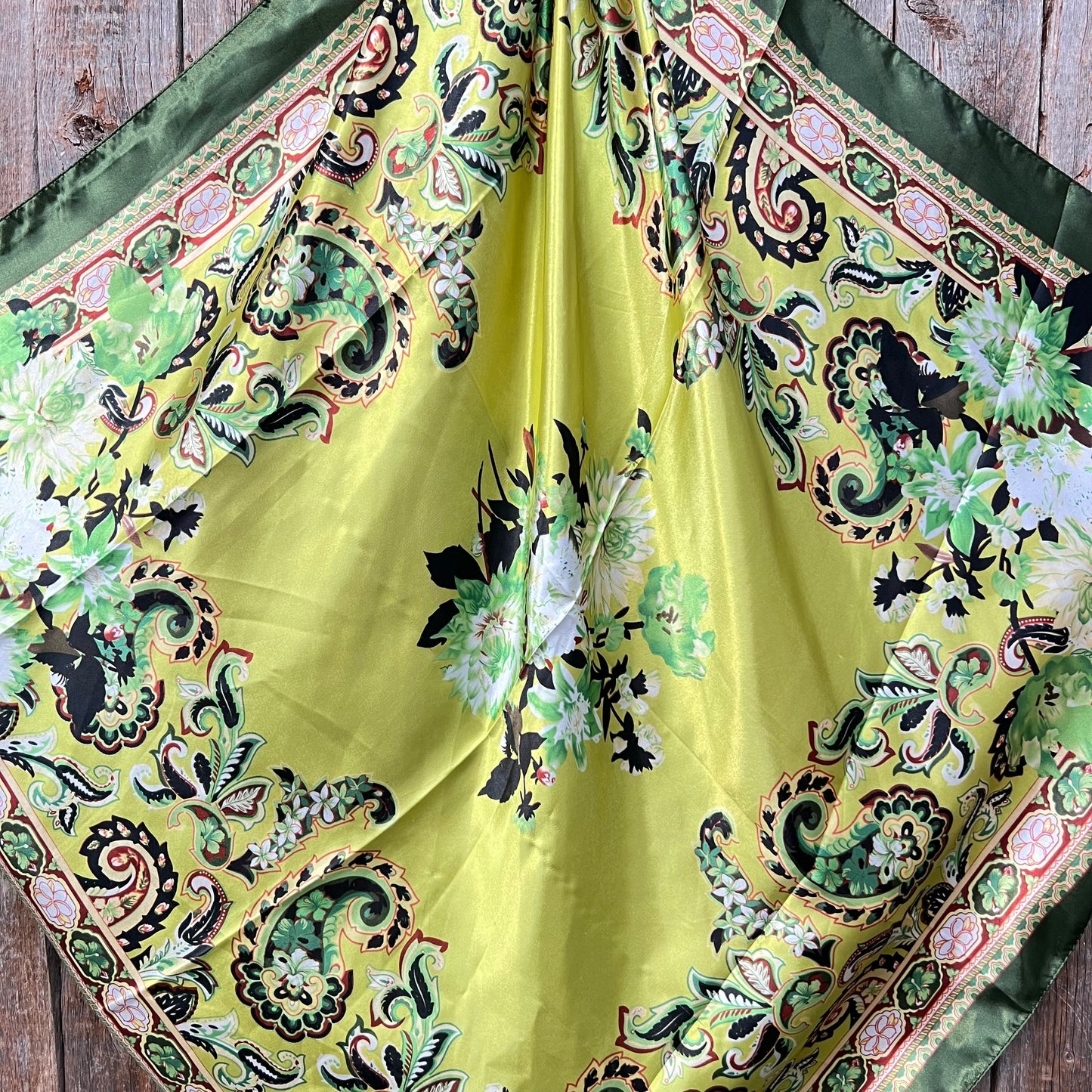 35X35"  Green Floral Paisley Wild Rag / Scarf WR174