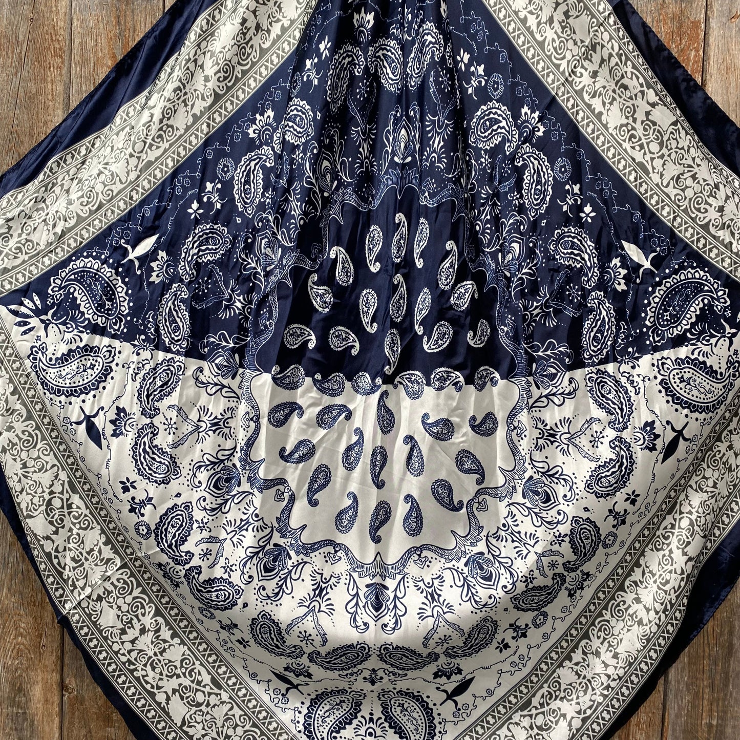 35X35" Two Tone Navy Paisley Wild Rag / Scarf -W169L Slide WRC2561B