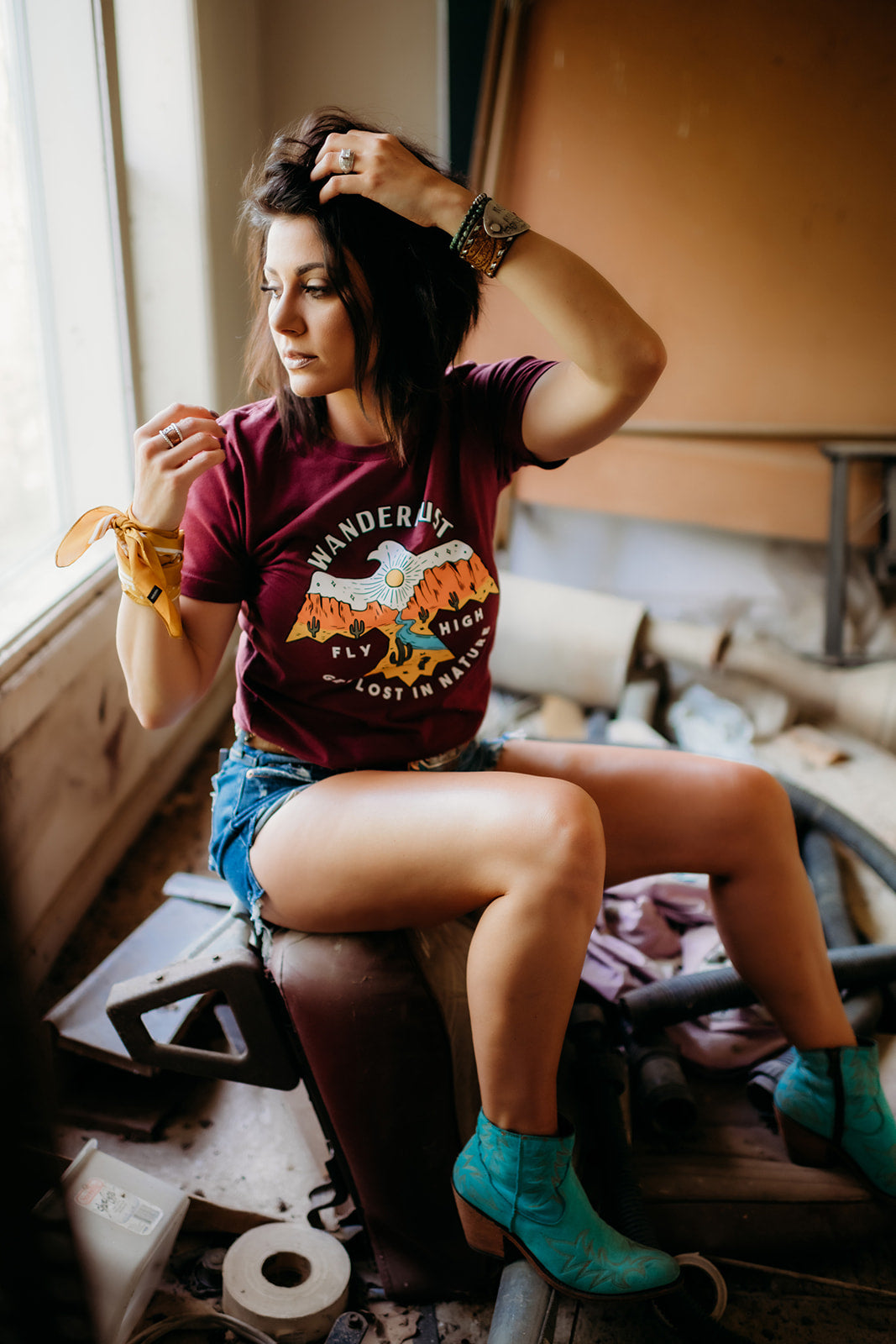 WANDERLUST THUNDERBIRD - MAROON TEE