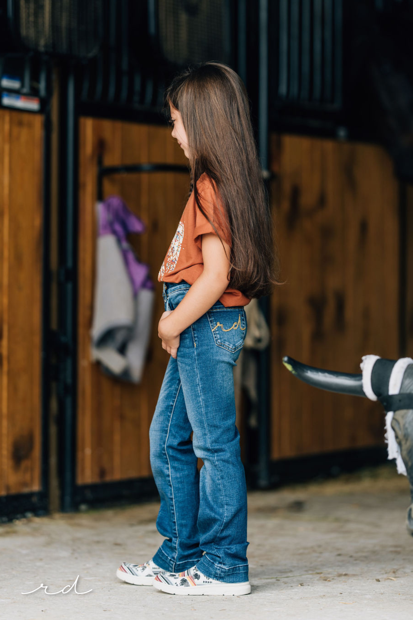 *YOUTH* SIGNATURE STRAIGHT