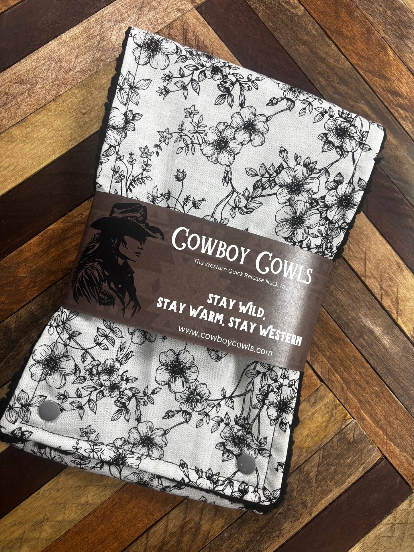 Vera Cowboy Cowl