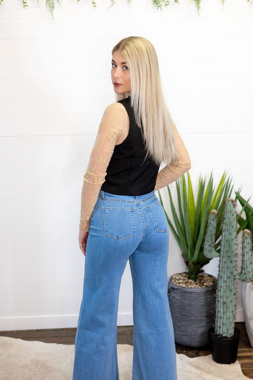 O2 Denim Front Seam Wide-Leg Western Jeans — Light Wash Mid-Rise Flare with Raw Hem & Front Seam Detail - size 30 remains