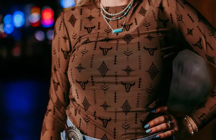 Longhorn Aztec Mesh Top - Brown