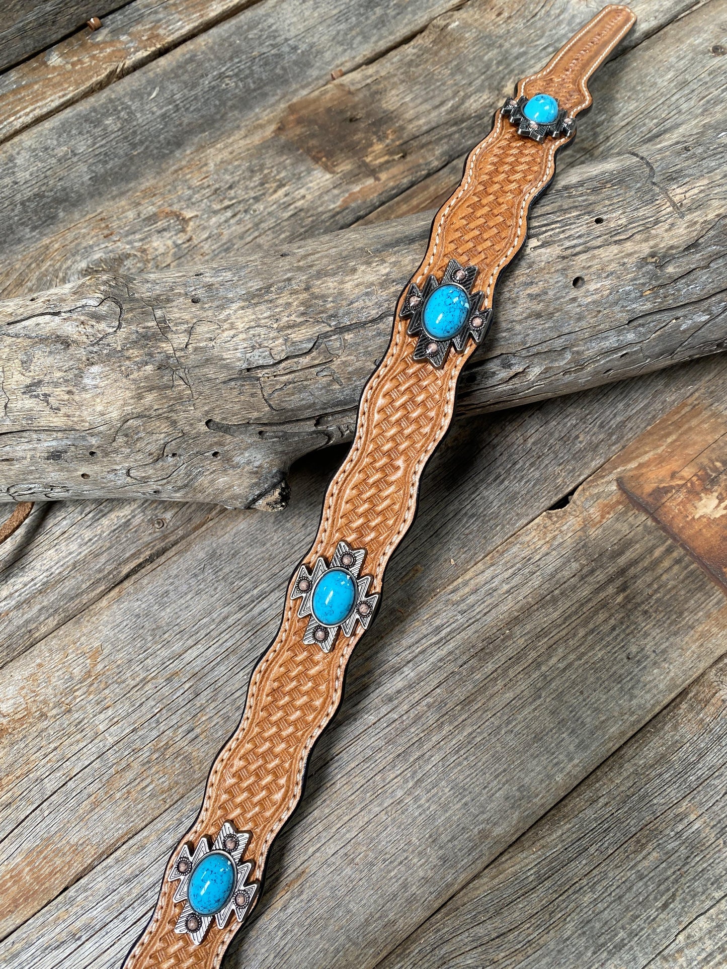 DC77 - Light Oil Southwest Dog Collar 12"-22" W204L