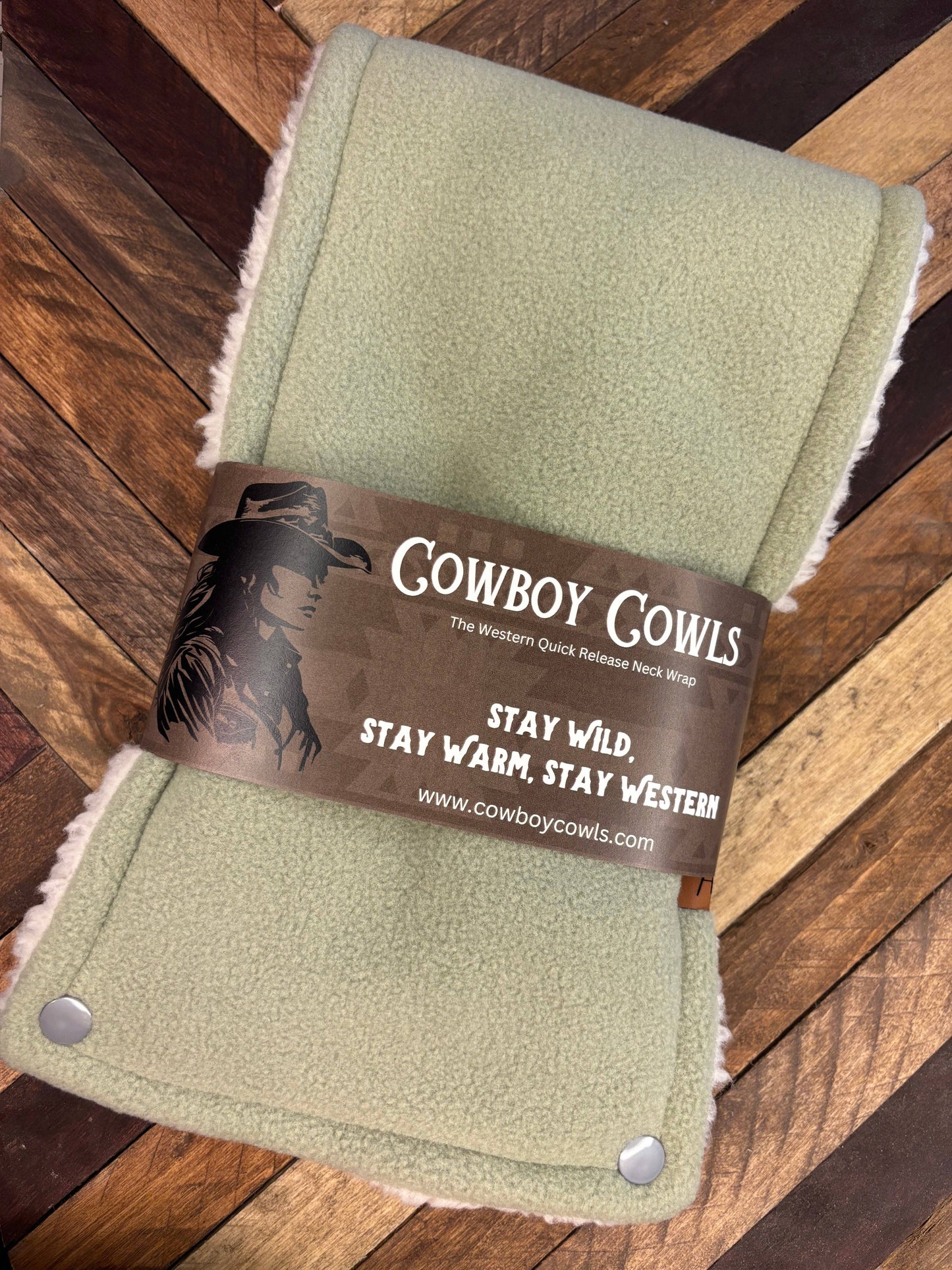 Pistachio green Cowboy Cowl