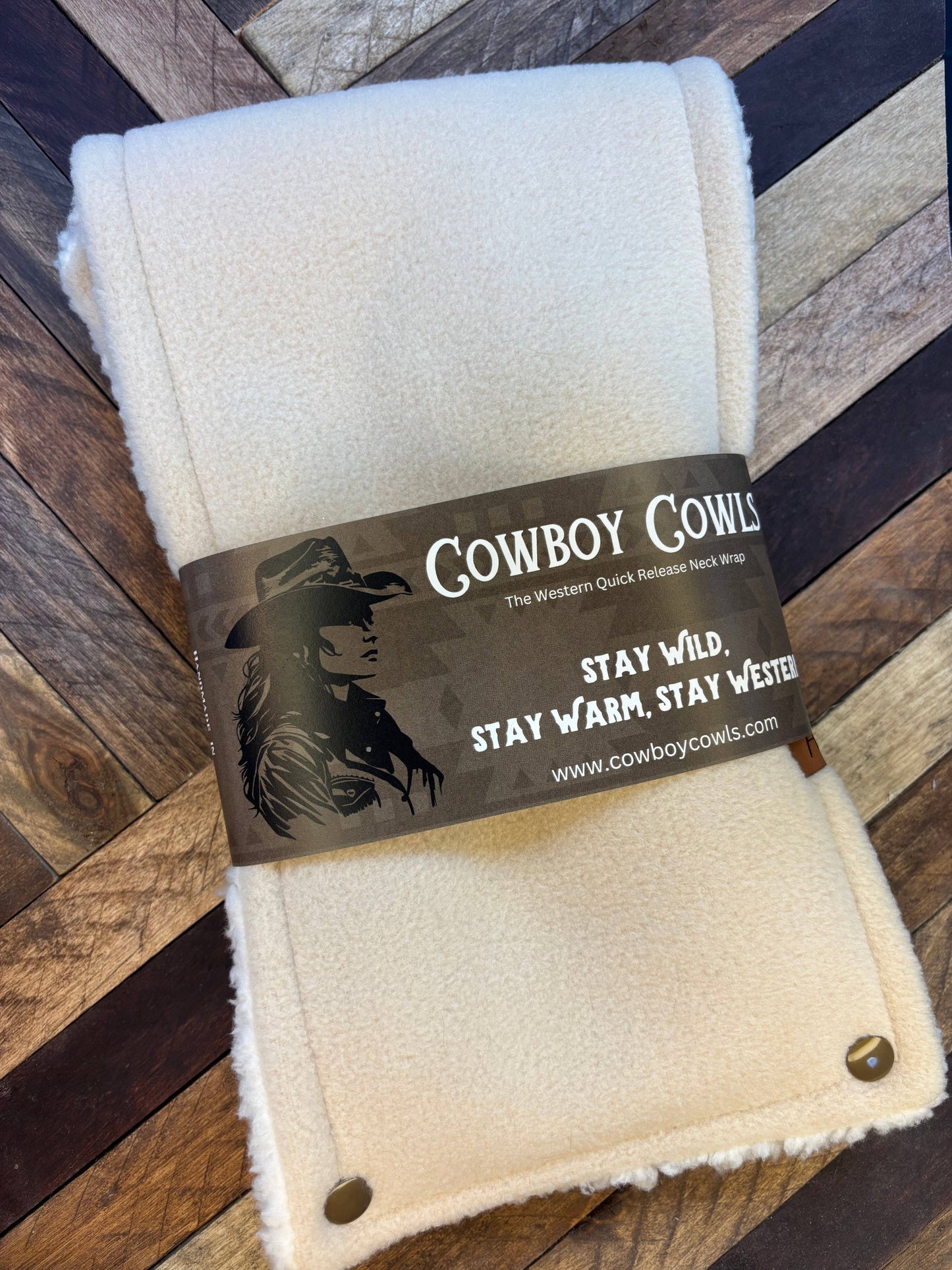 Cream Cowboy Cowl