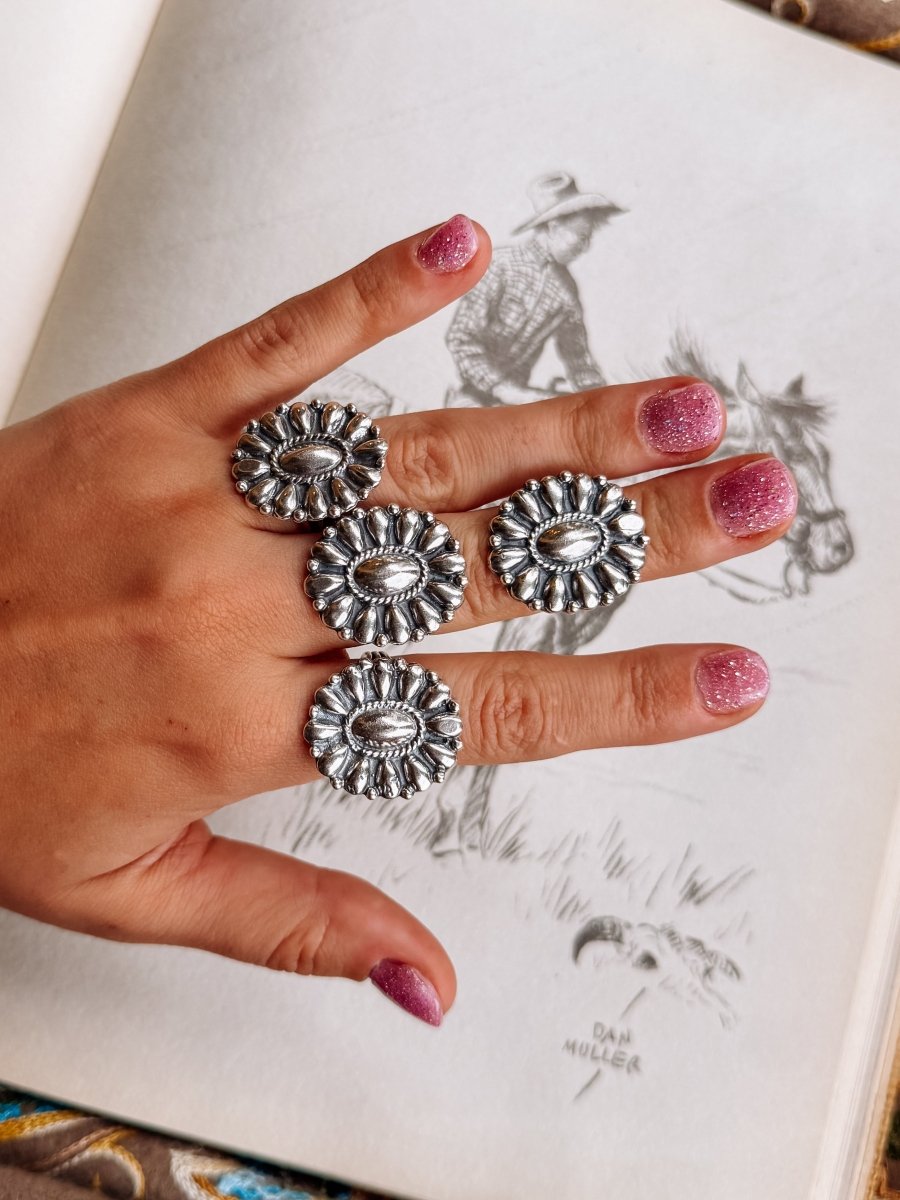 Froid Silver Ring
