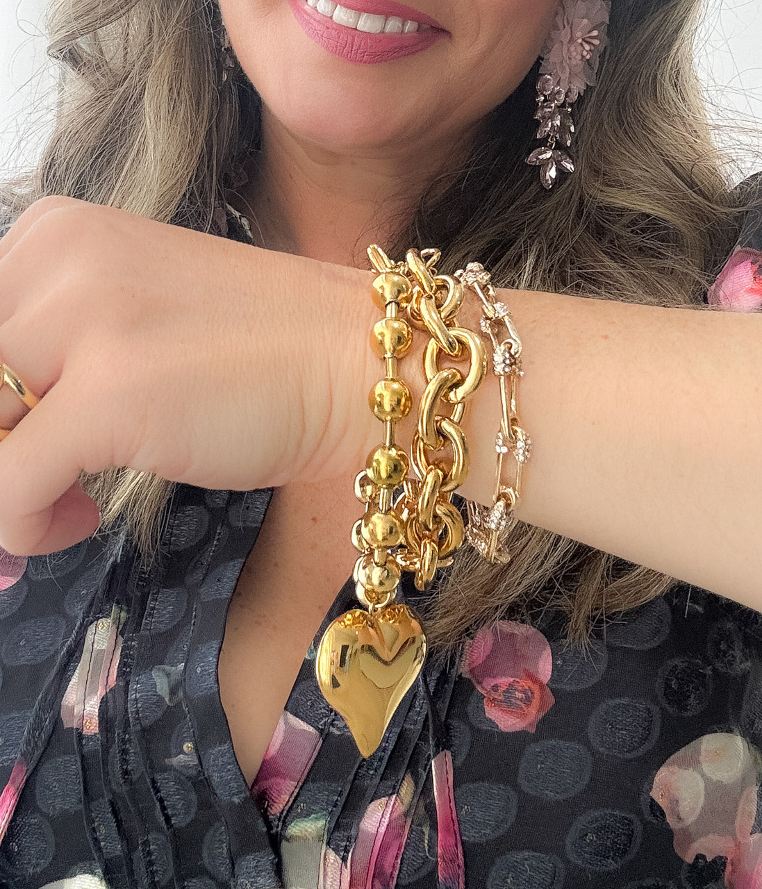 Liv Large Chain Bracelet in Gold