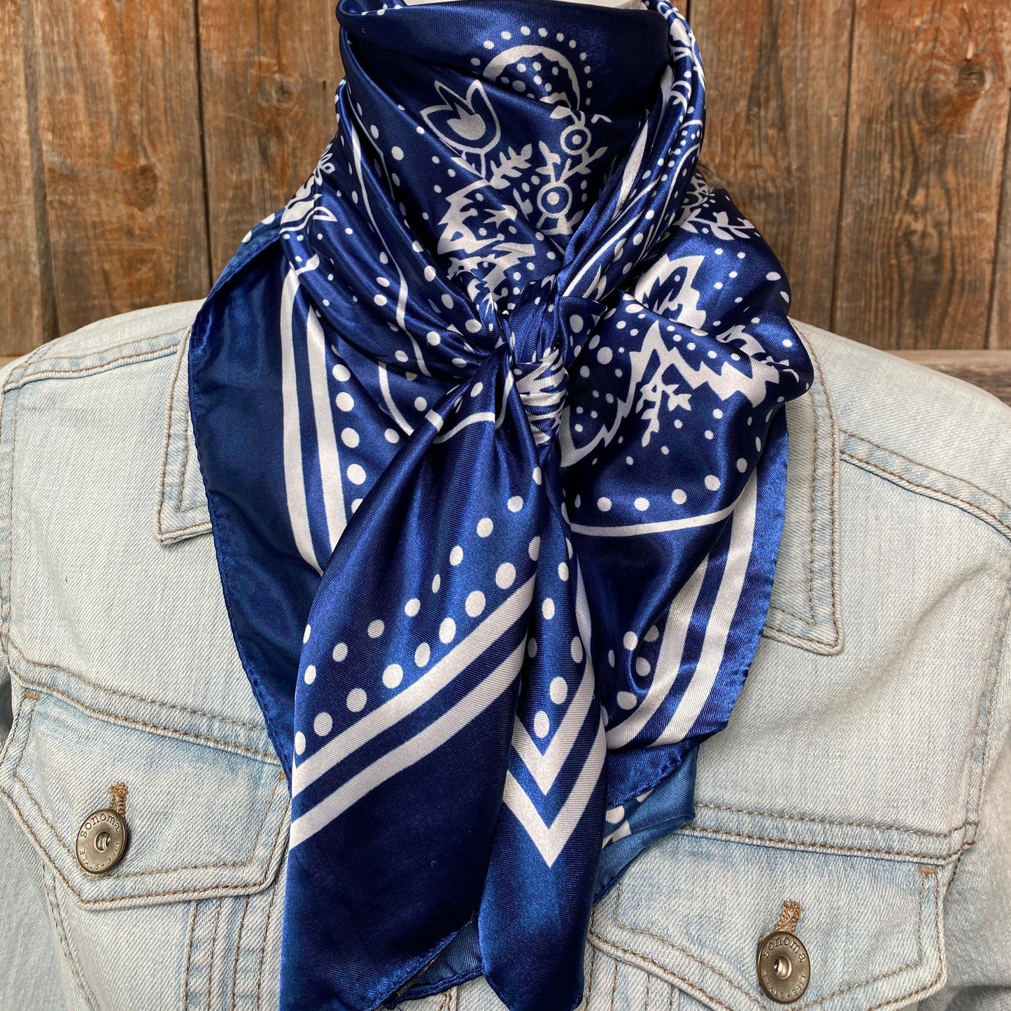 35X35"  Blue Floral Paisley Wild Rag / Scarf WR3382