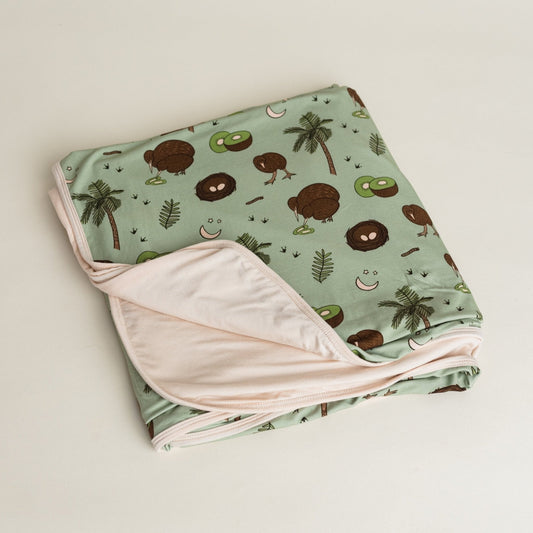 Kiwi Bird Reversible Double Layer Bamboo Blanket