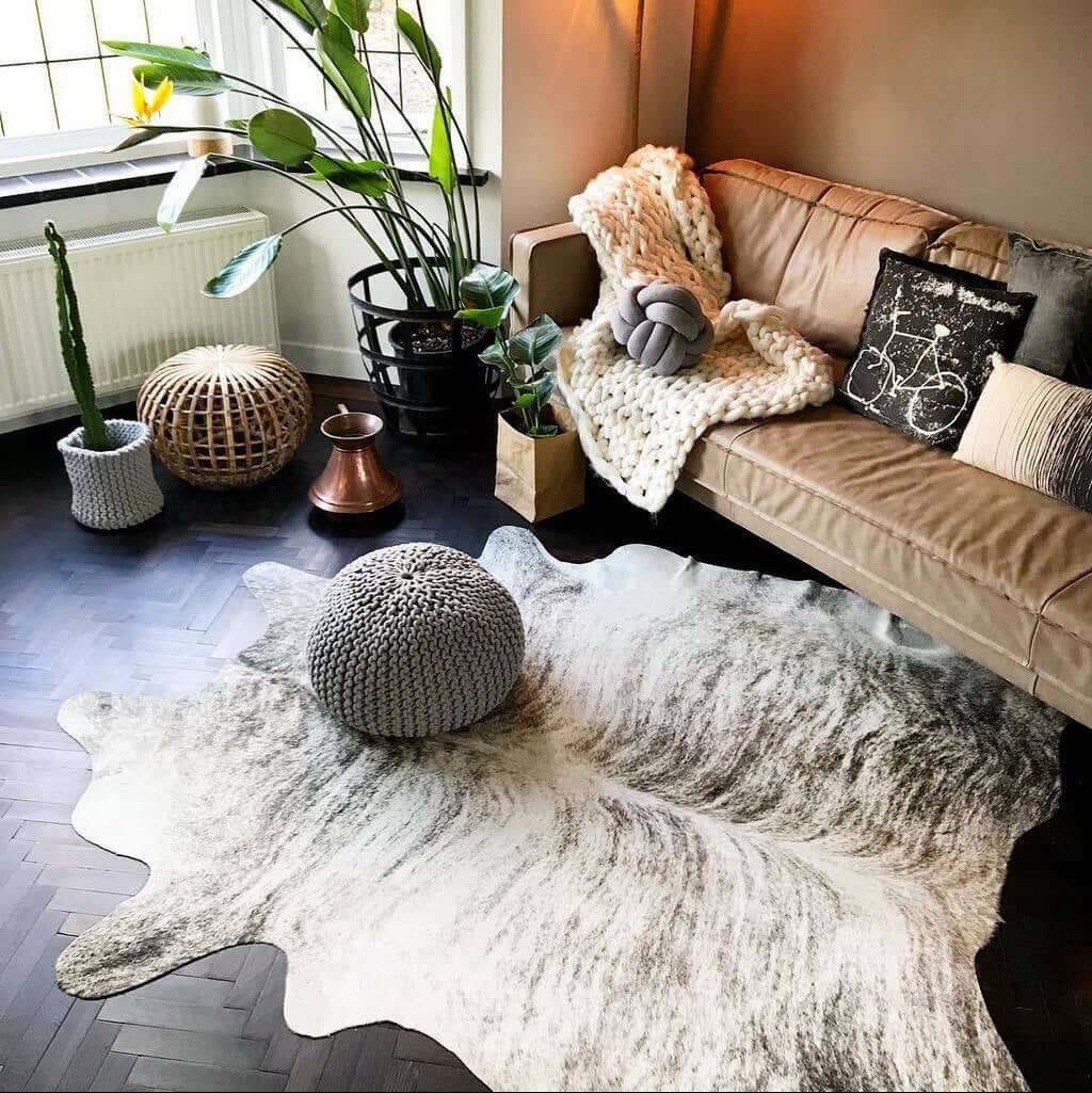 Light Brindle Brazilian Cowhide Rug: LARGE