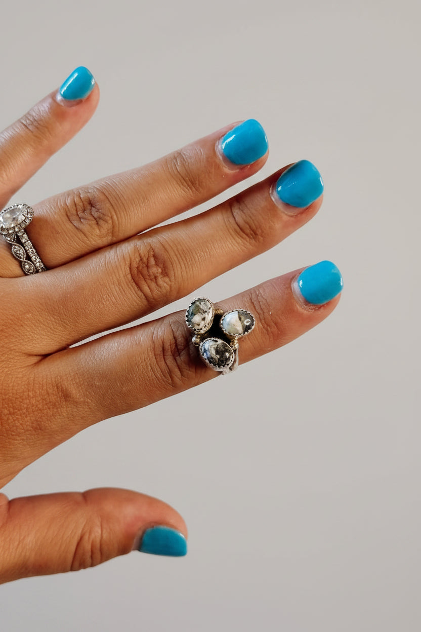 Lindale White Buffalo 3 Stone Ring