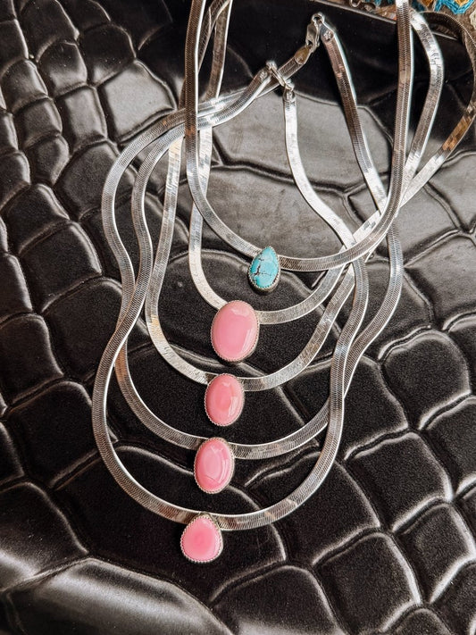 Linden Herringbone Stone Necklace