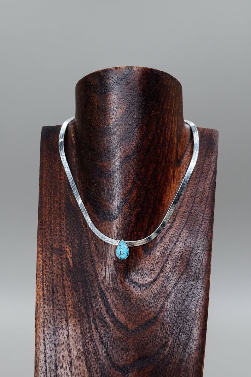 Linden Herringbone Stone Necklace