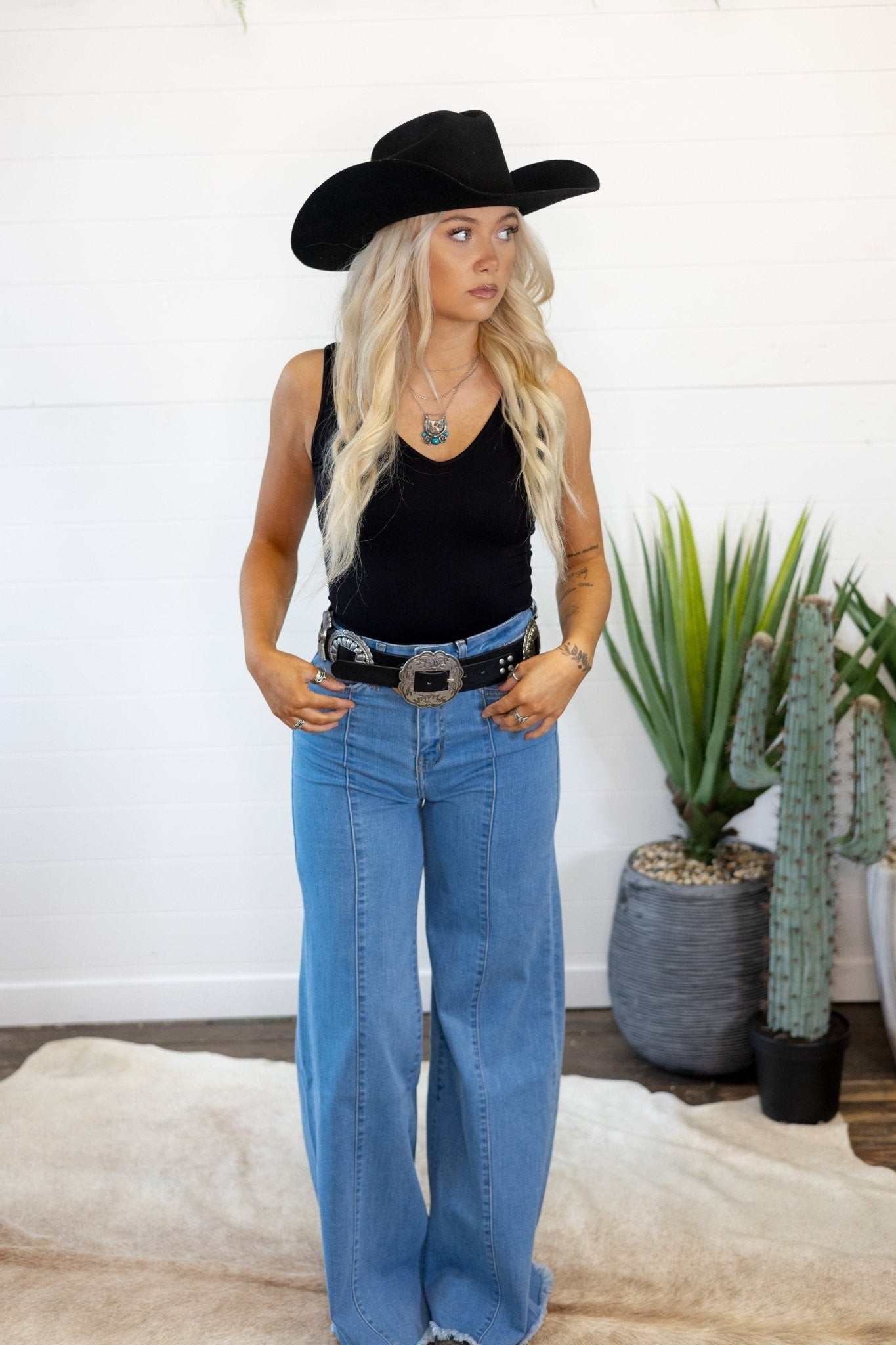 O2 Denim Front Seam Wide-Leg Western Jeans — Light Wash Mid-Rise Flare with Raw Hem & Front Seam Detail - size 30 remains