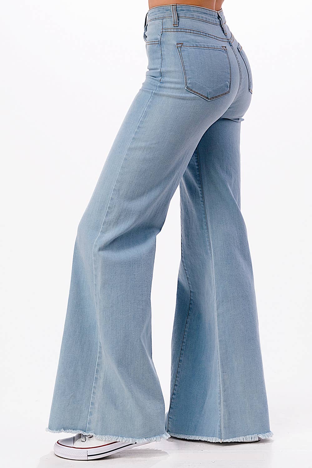 O2 Denim Front Seam Wide-Leg Western Jeans — Light Wash Mid-Rise Flare with Raw Hem & Front Seam Detail - size 30 remains