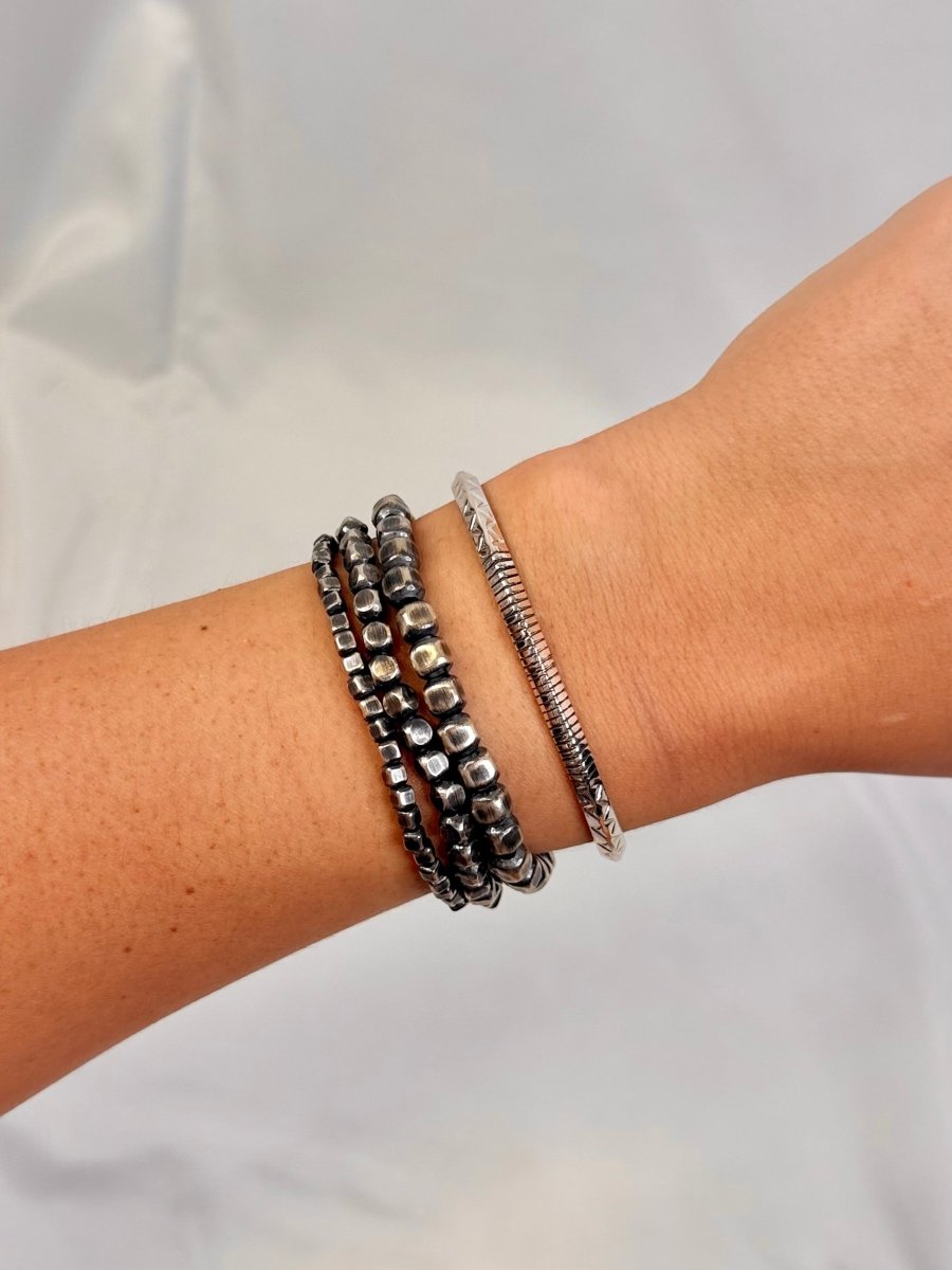 Oakdale Middle Lines Cuff