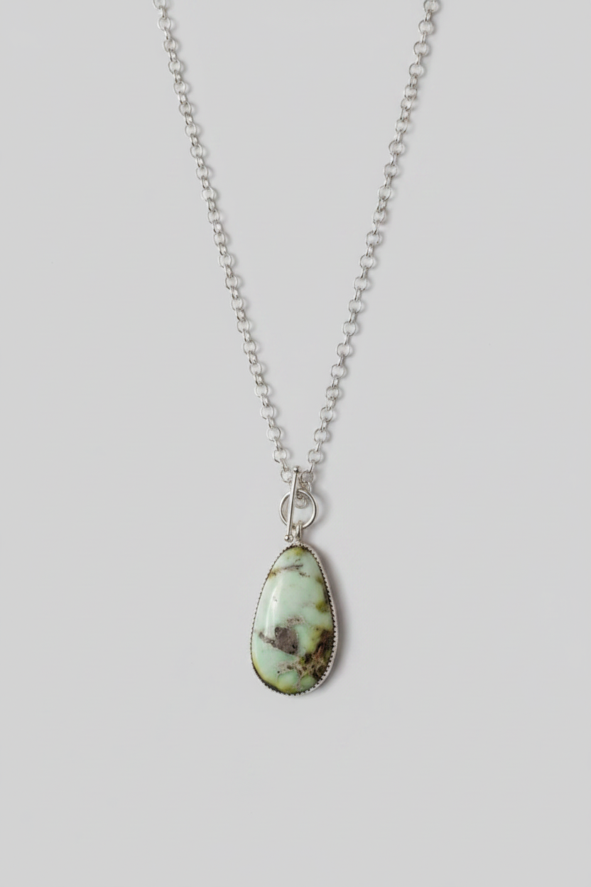 Outlaw Palomino Toggle Necklace
