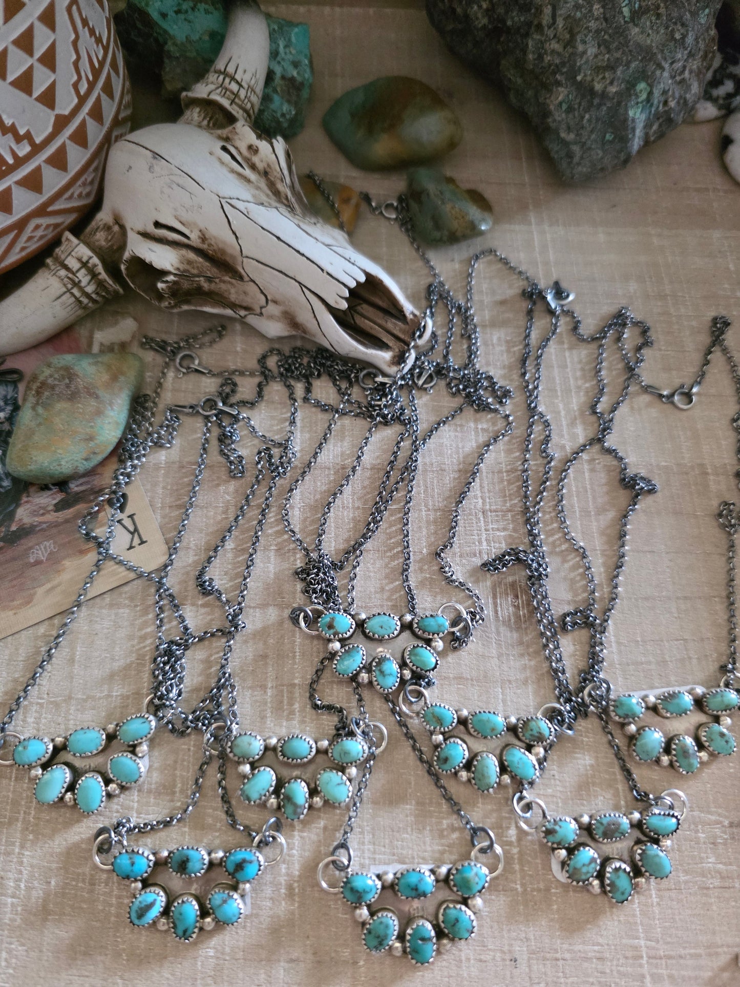 MAXINE RAMIREZ KINGMAN TURQUOISE LITTLE CLUSTER NECKLACE