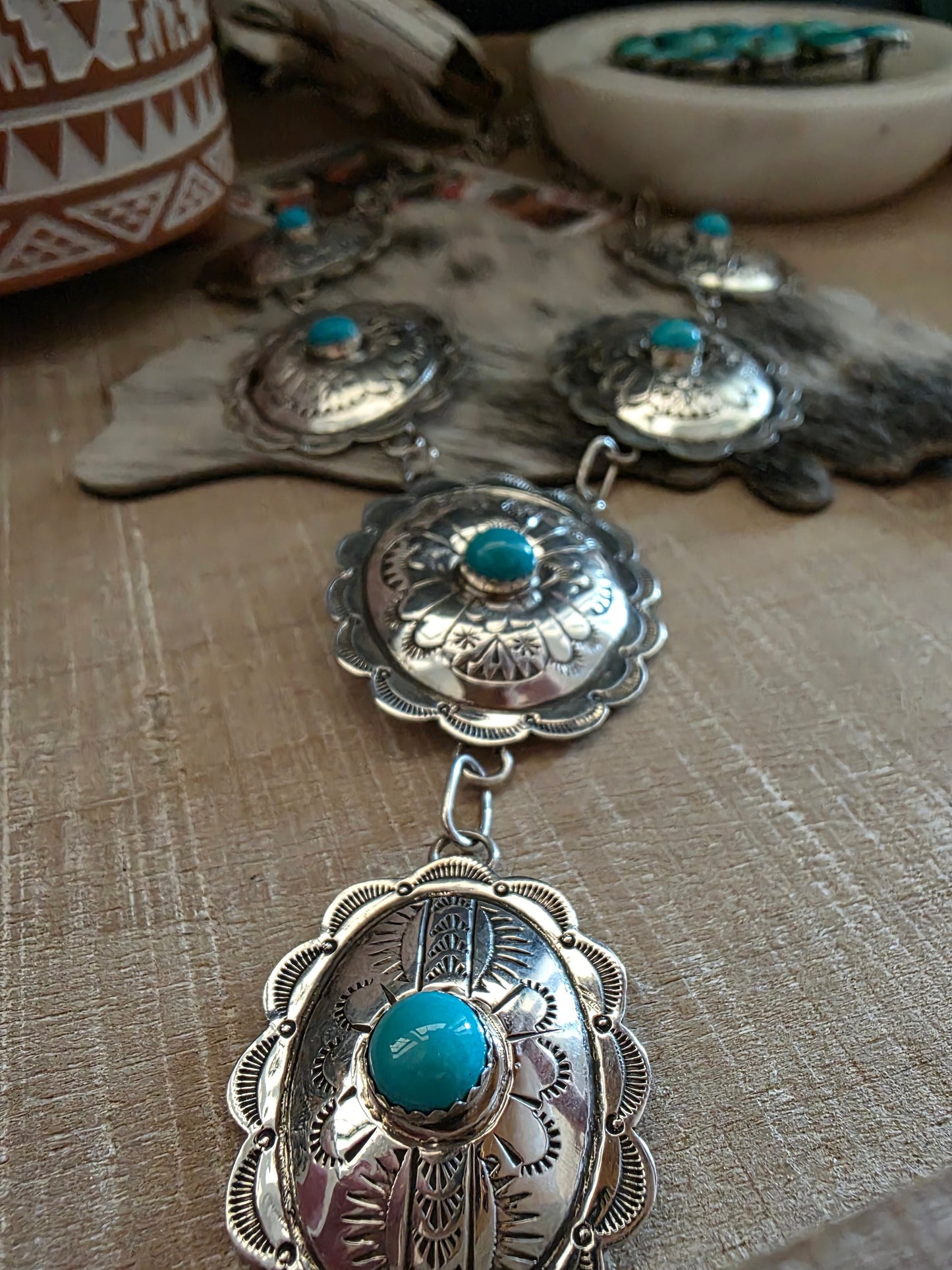 JIMMIE JAMES JR TURQUOISE CONCHO LARIAT NECKLACE SET