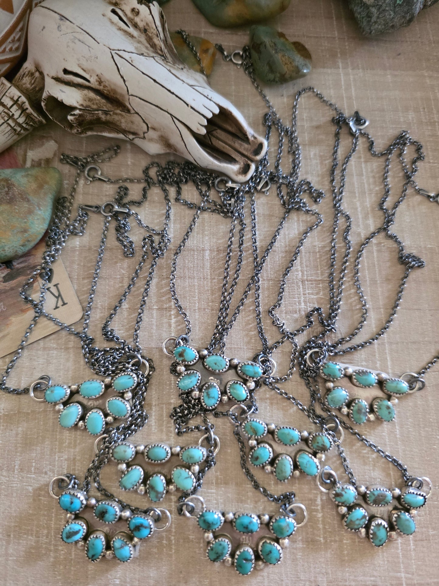 MAXINE RAMIREZ KINGMAN TURQUOISE LITTLE CLUSTER NECKLACE