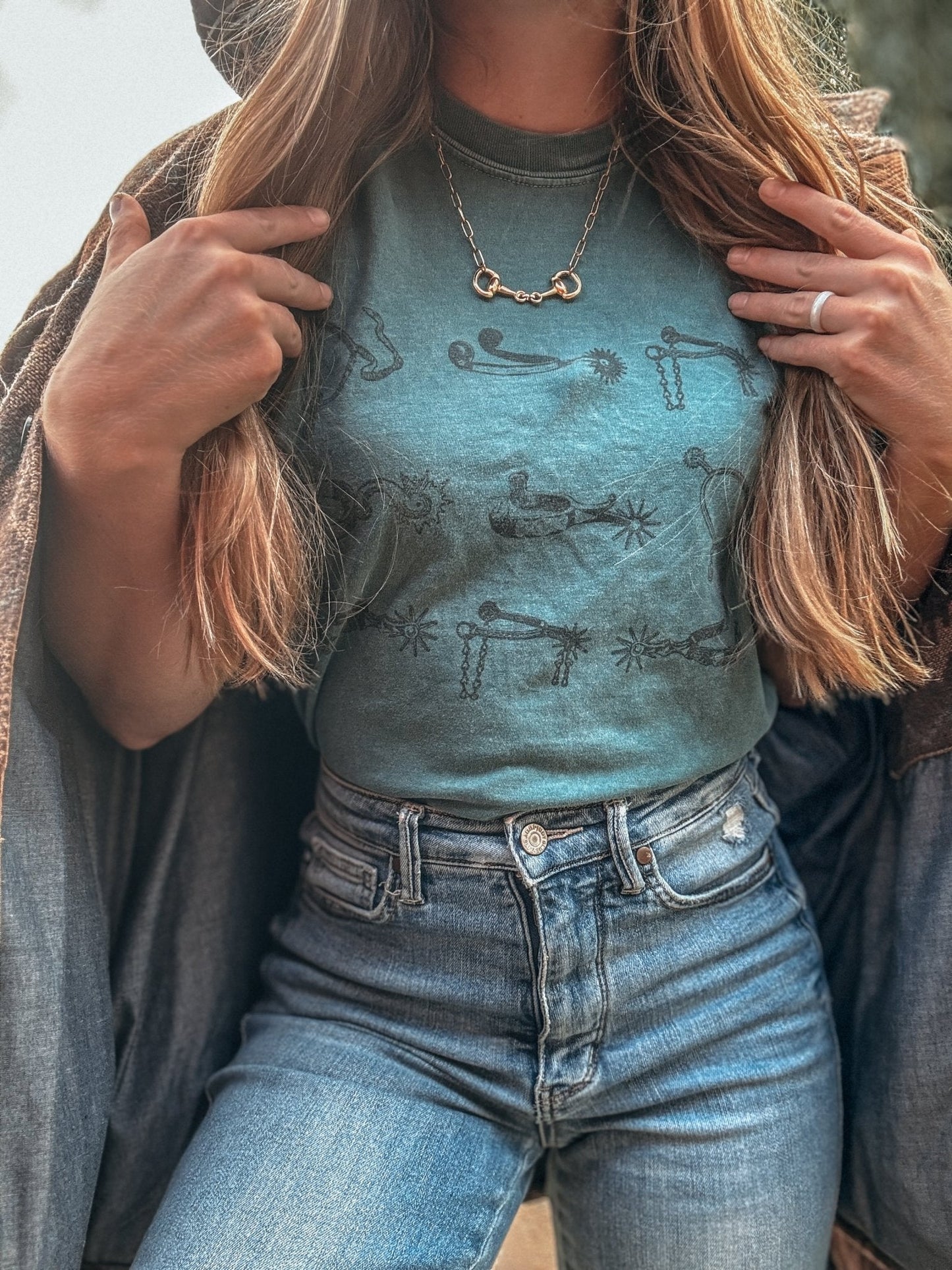 Snaffle Bit Gold Paperclip Chain Necklace