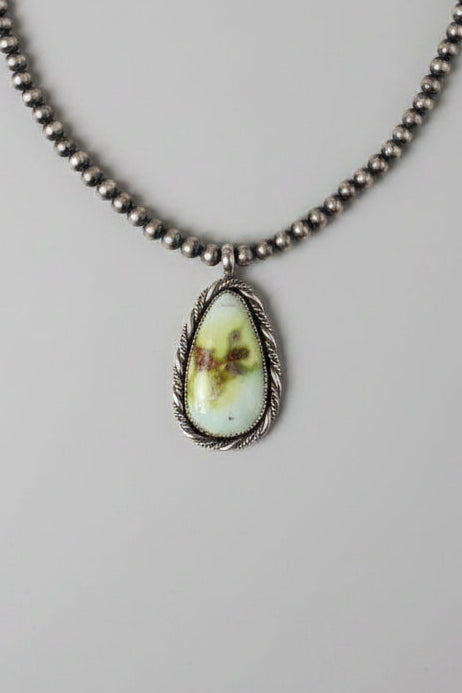Stagecoach Palomino Necklace Pendant