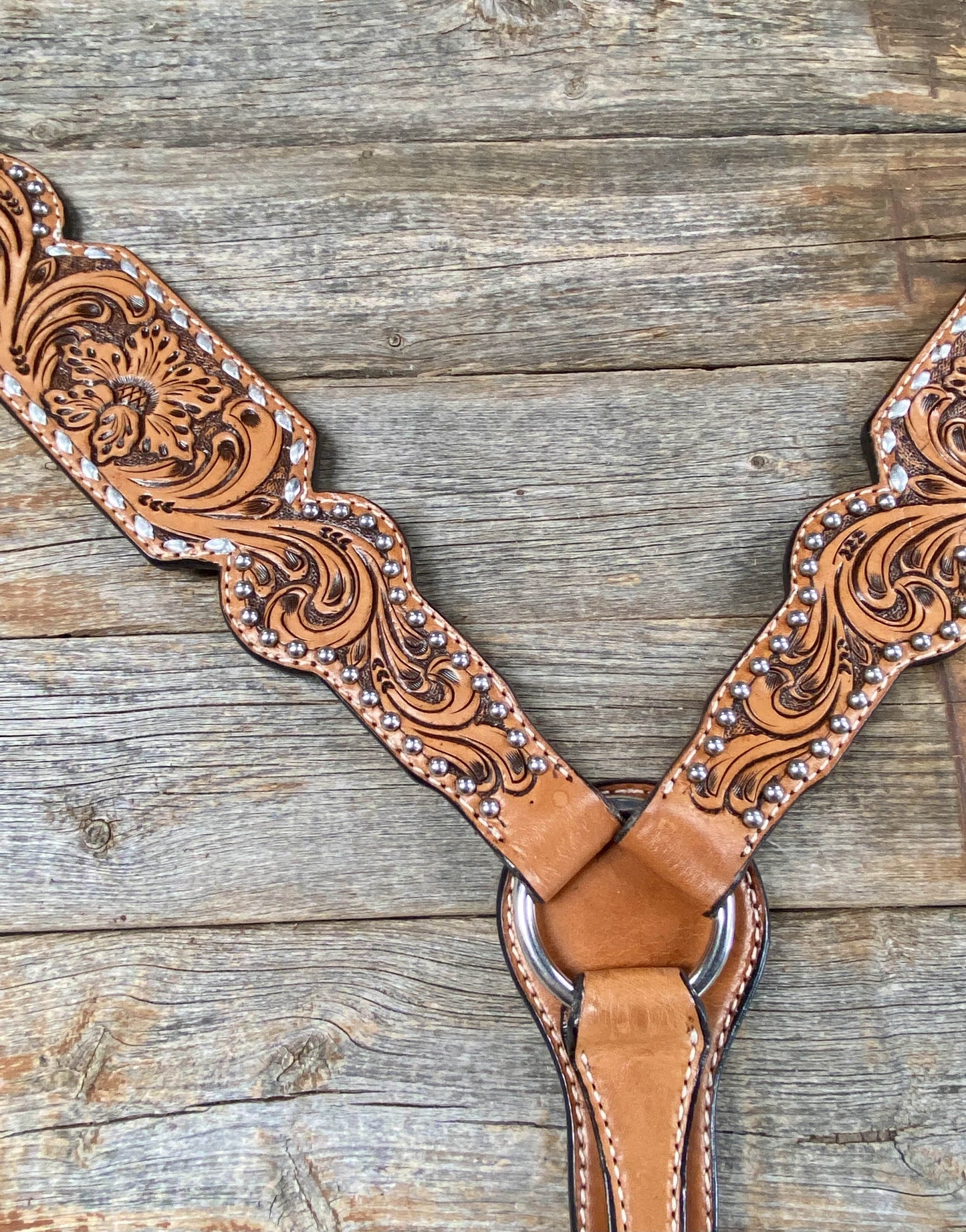 Light Oil Floral Tooled Silver Buckstitching & Dots Breastcollar