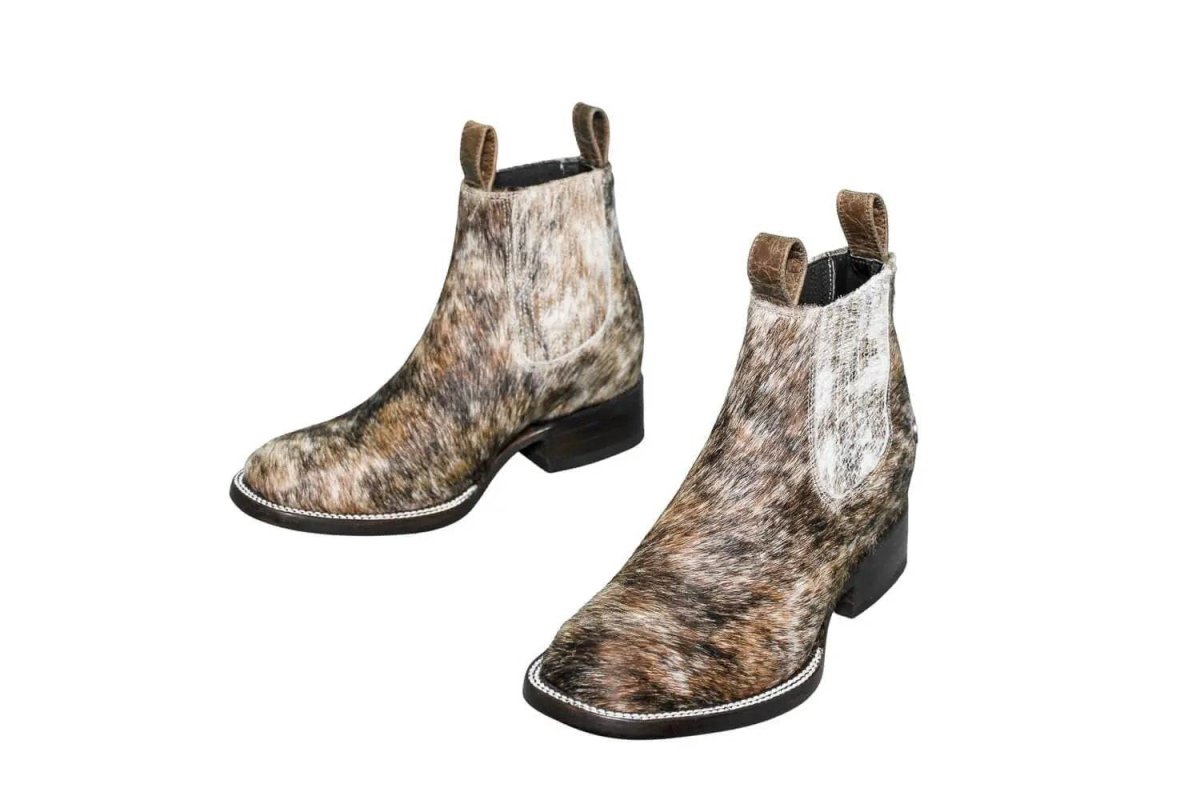Aurora Cowhide Ankle Boots | Size 6.5 US