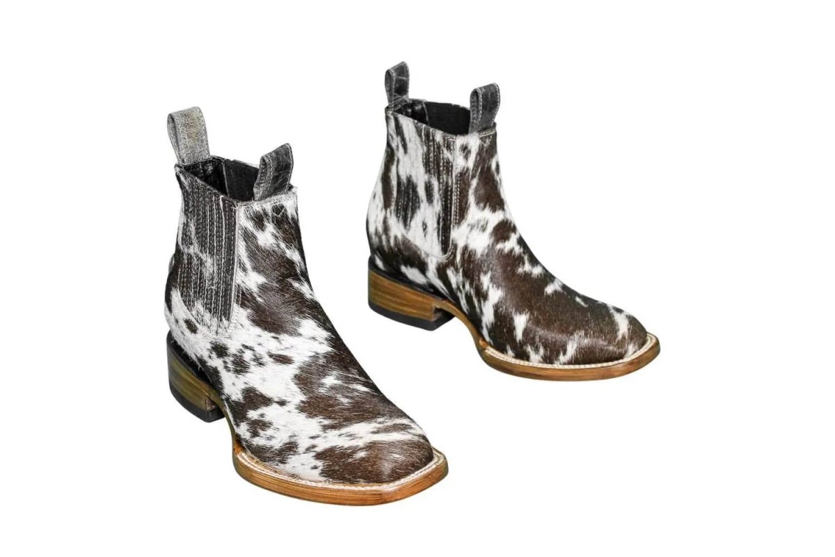 Aurora Cowhide Ankle Boots | Size 7 US