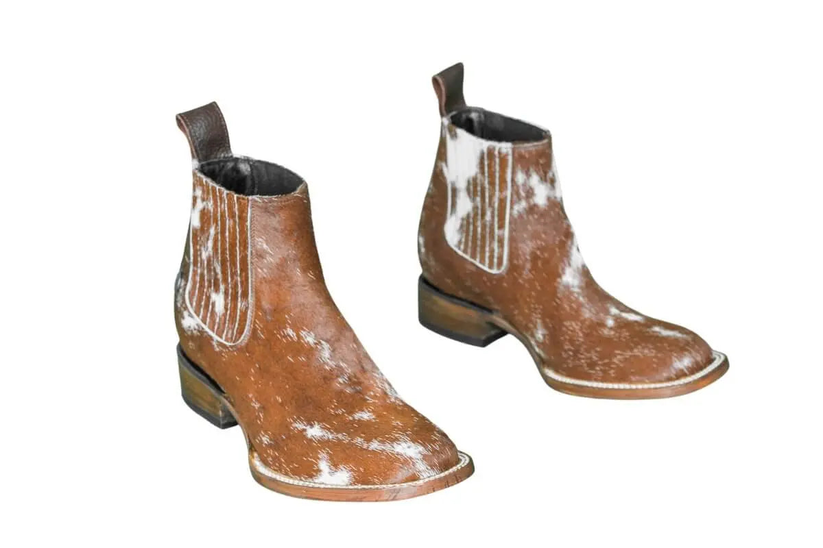 Aurora Cowhide Ankle Boots | Size 7 US