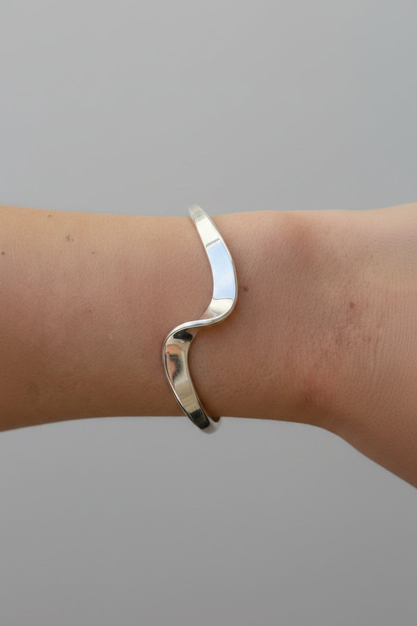 Tiptonville Silver Wave Cuff