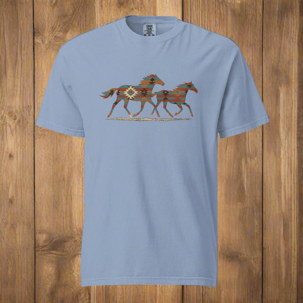 Tribal Running Horses Men's tee