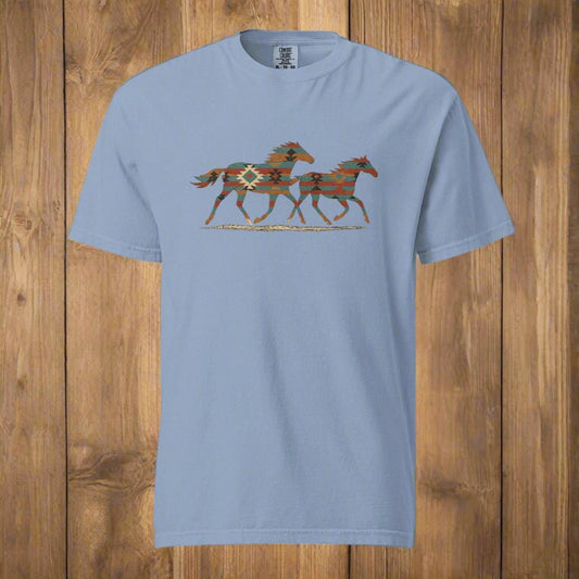 Tribal Running Horses Men's tee