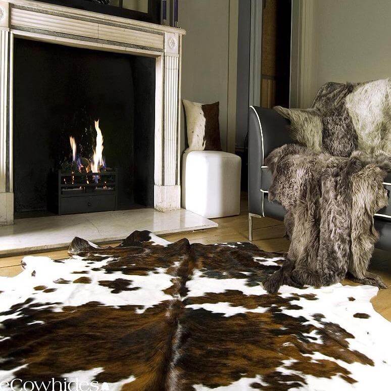 Tricolor Brazilian Cowhide Rug: LARGE