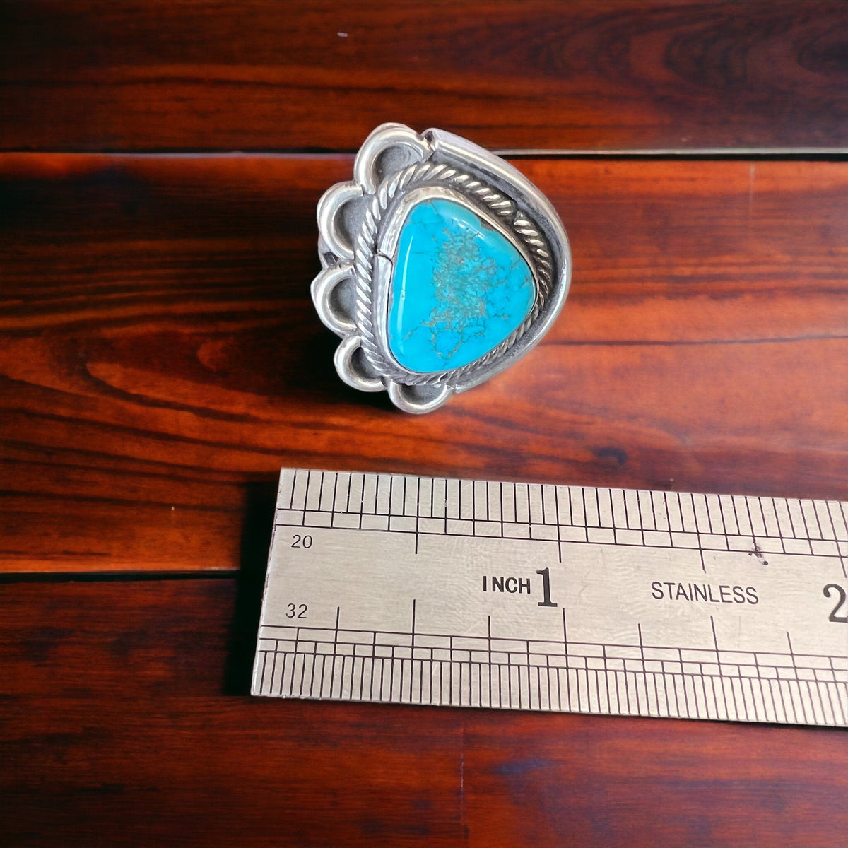 Turquoise Cabochon Sterling Silver Flower-Base Ring — Size 7