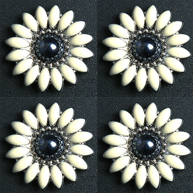 Western Screw Back Concho 1.25 In Black White Floral Silver Saddle