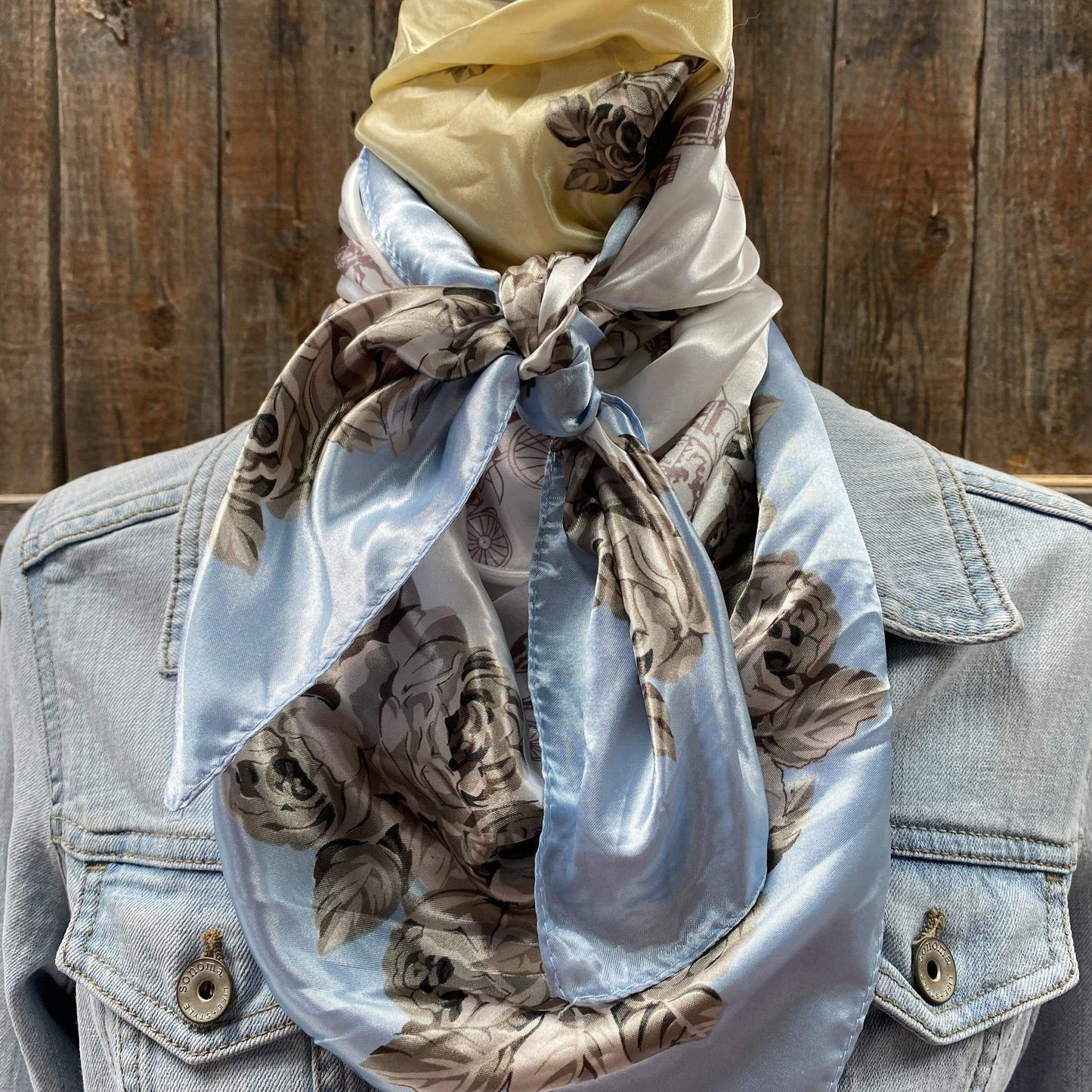 35X35" Pale Blue & Cream Floral Wild Rag / Scarf WR590