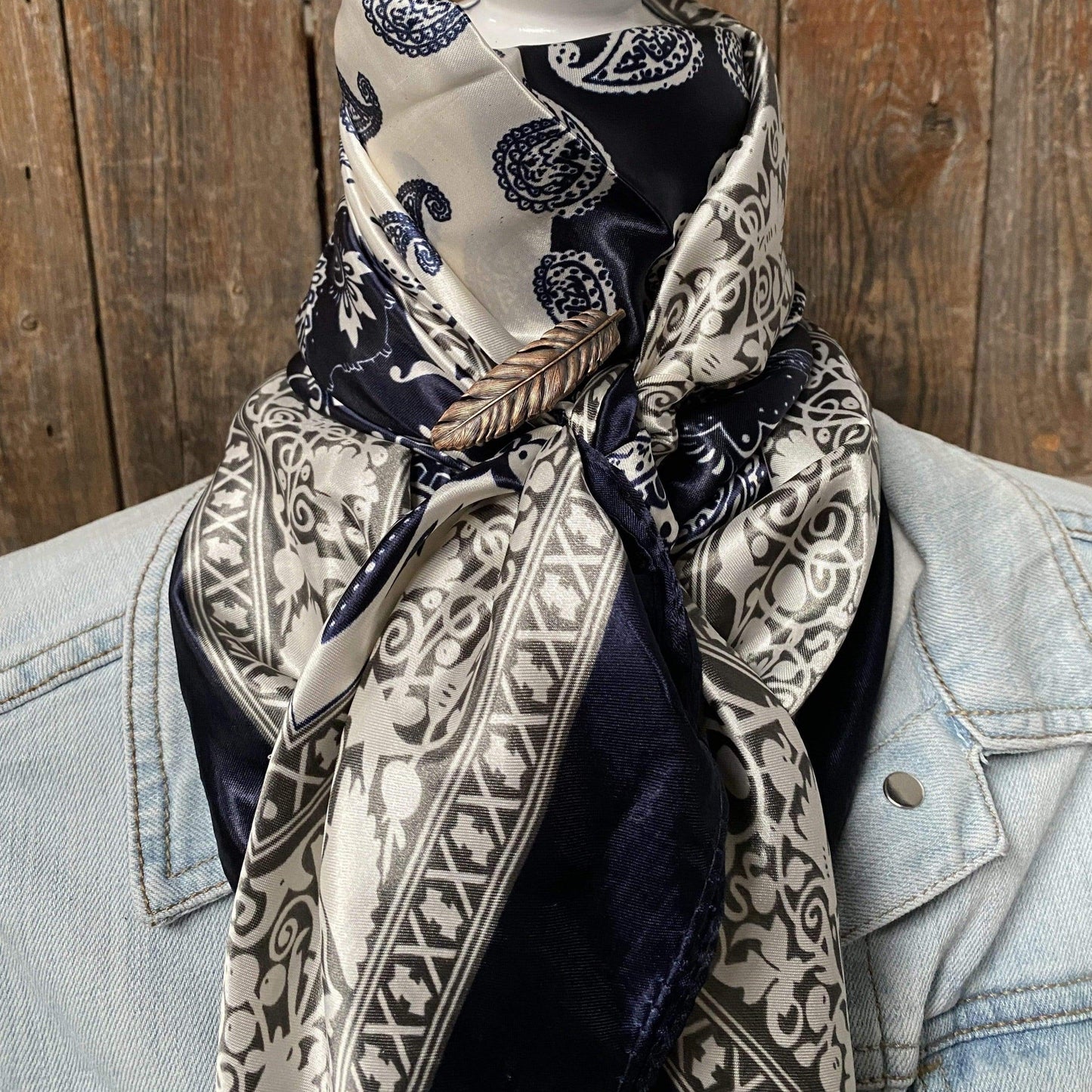 35X35" Two Tone Navy Paisley Wild Rag / Scarf -W169L Slide WRC2561B