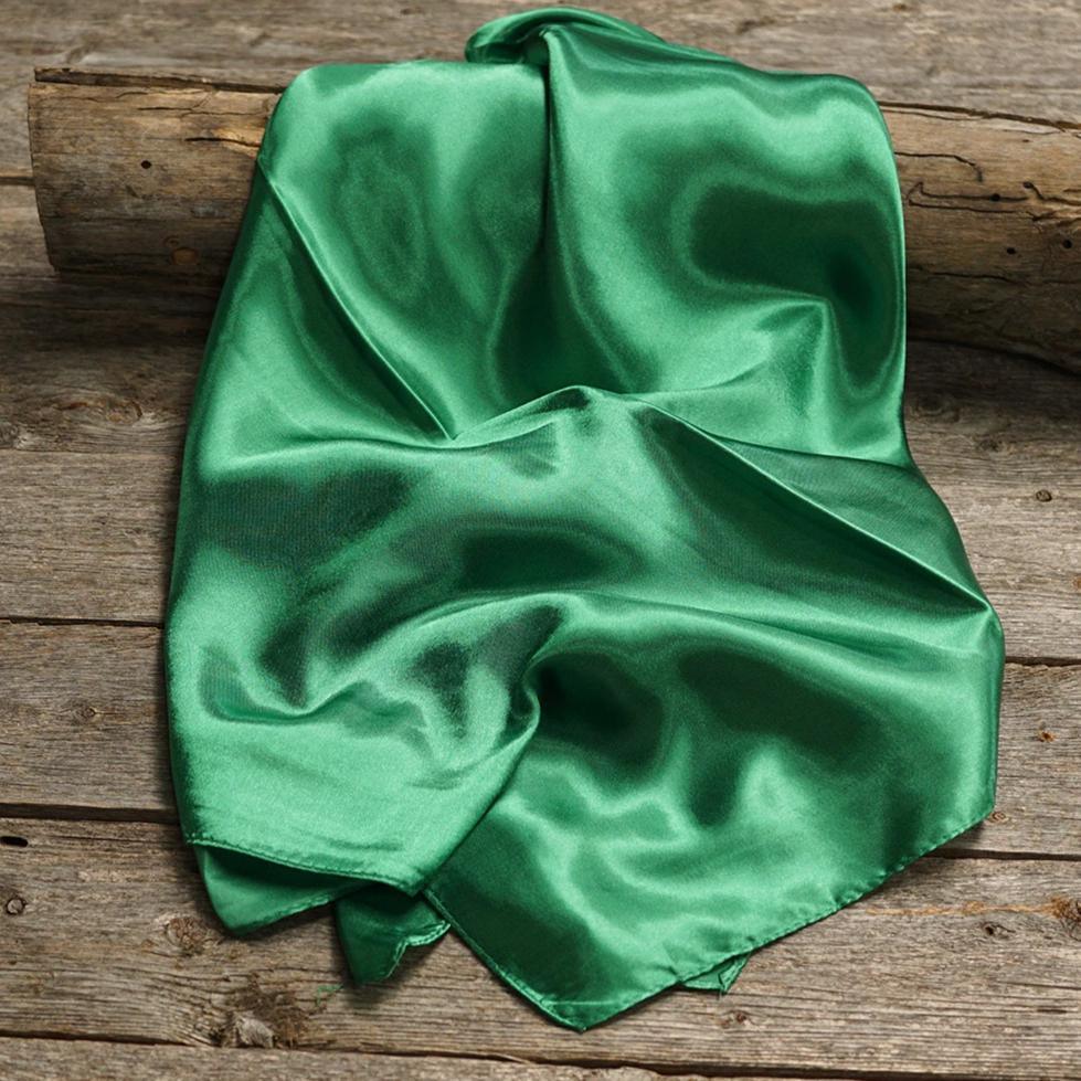 35X35"  Solid Green  Wild Rag / Scarf WRS18